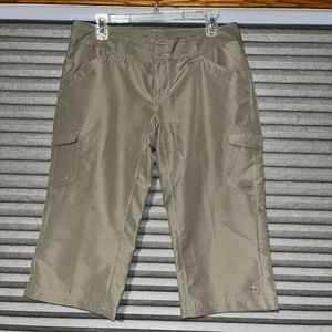 Columbia Tan Hiking/Outdoor knee length Shorts